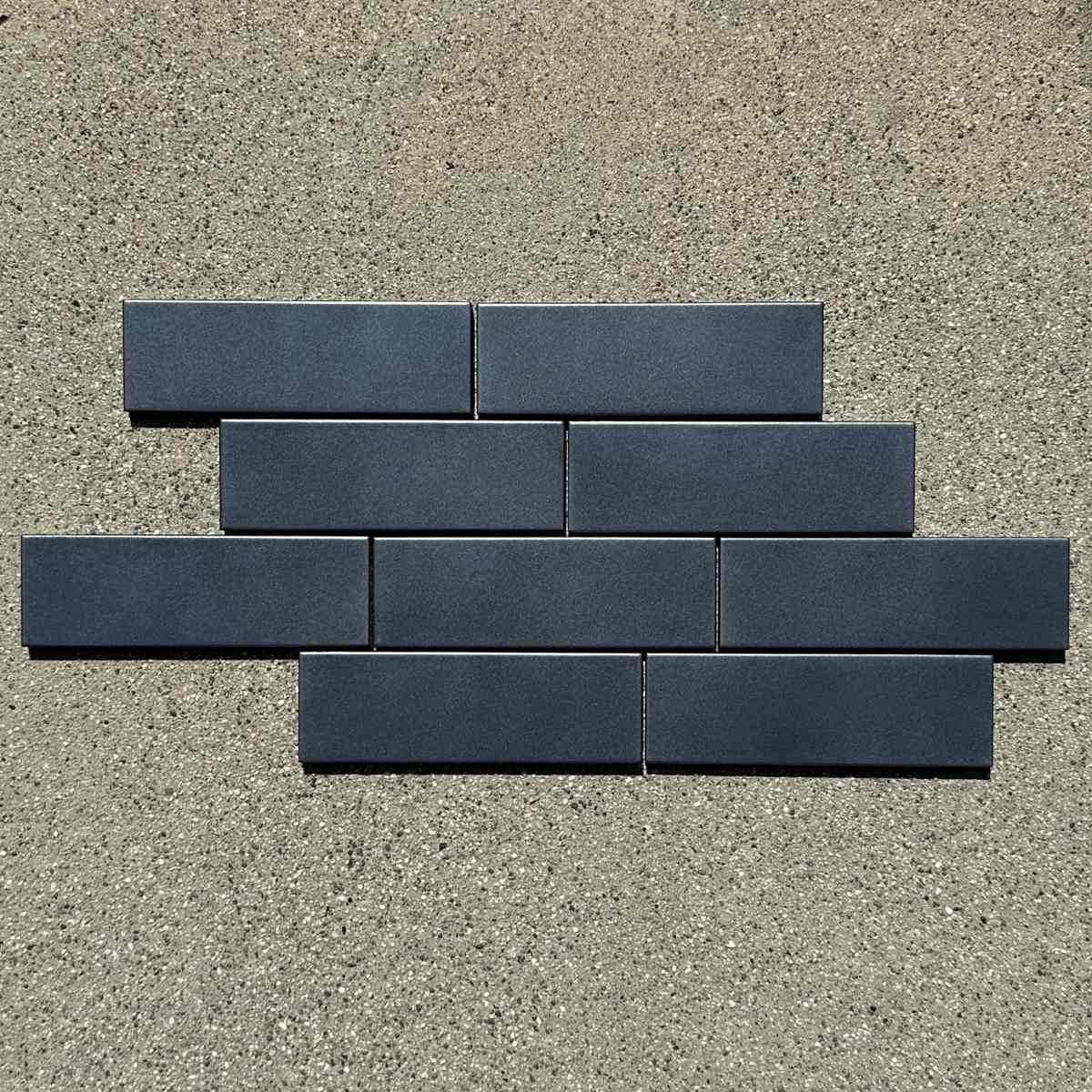 Ann Sacks | 2x5 Context Field Tile in Black Metallic