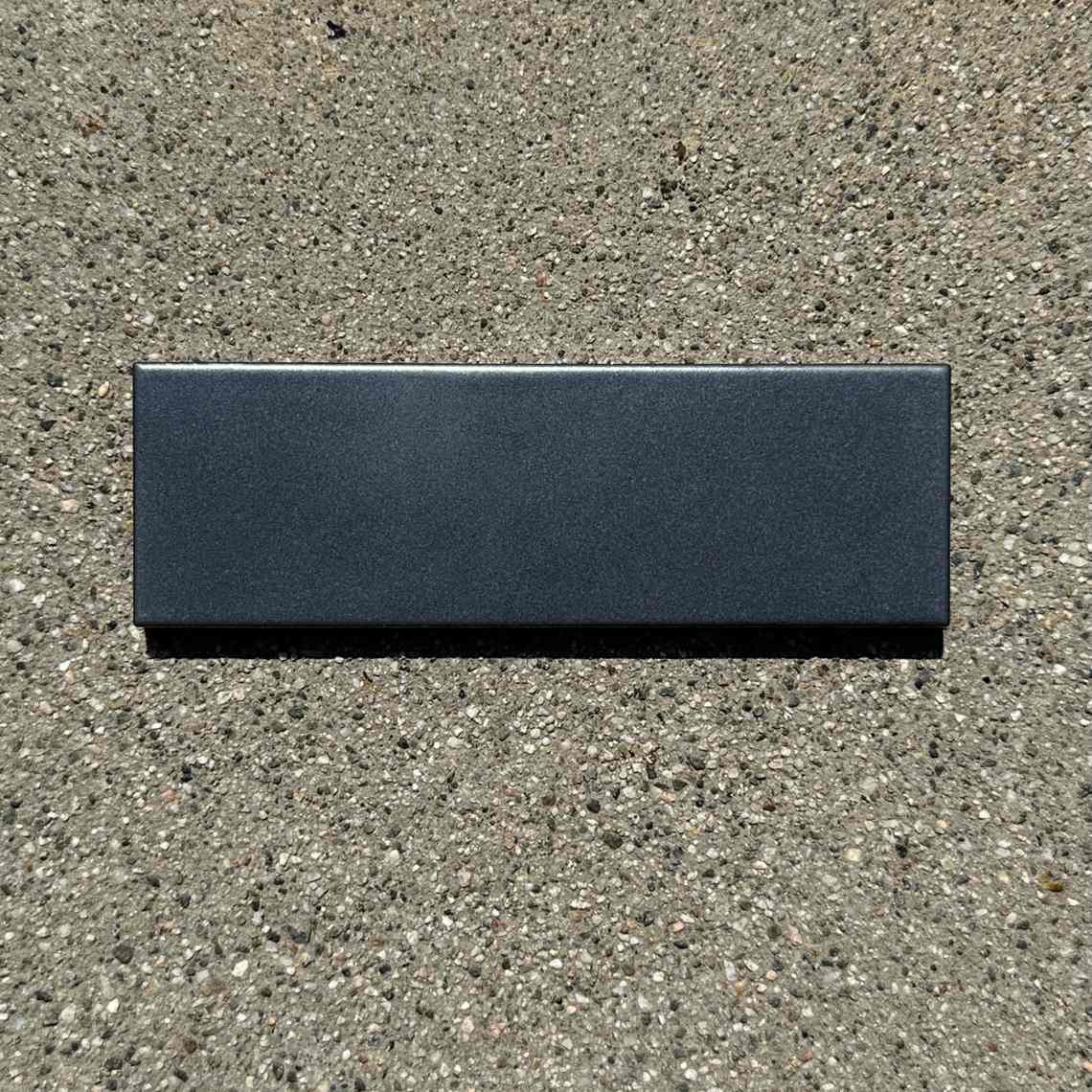 Ann Sacks | 2x5 Context Field Tile in Black Metallic