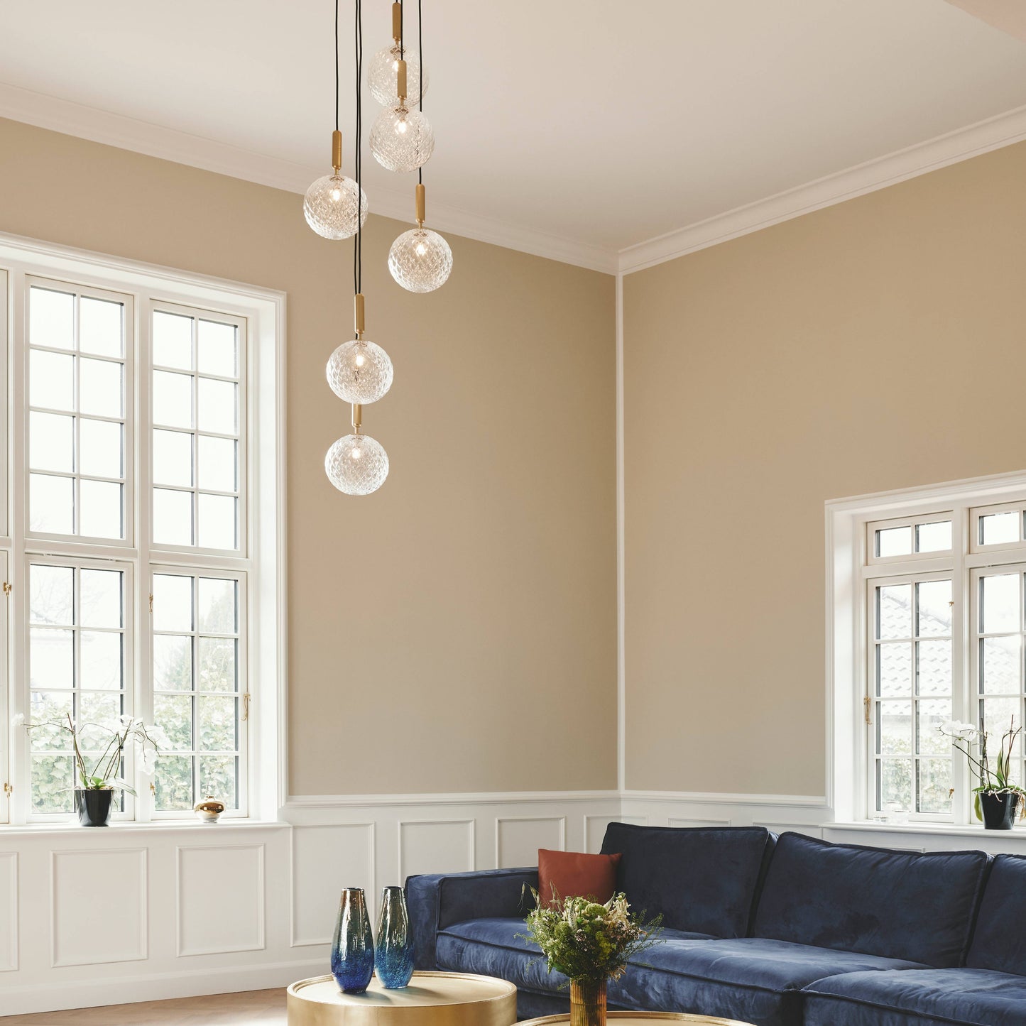 Nuura | Miira 6 Chandelier Optic Clear/Brass Large 18.5"