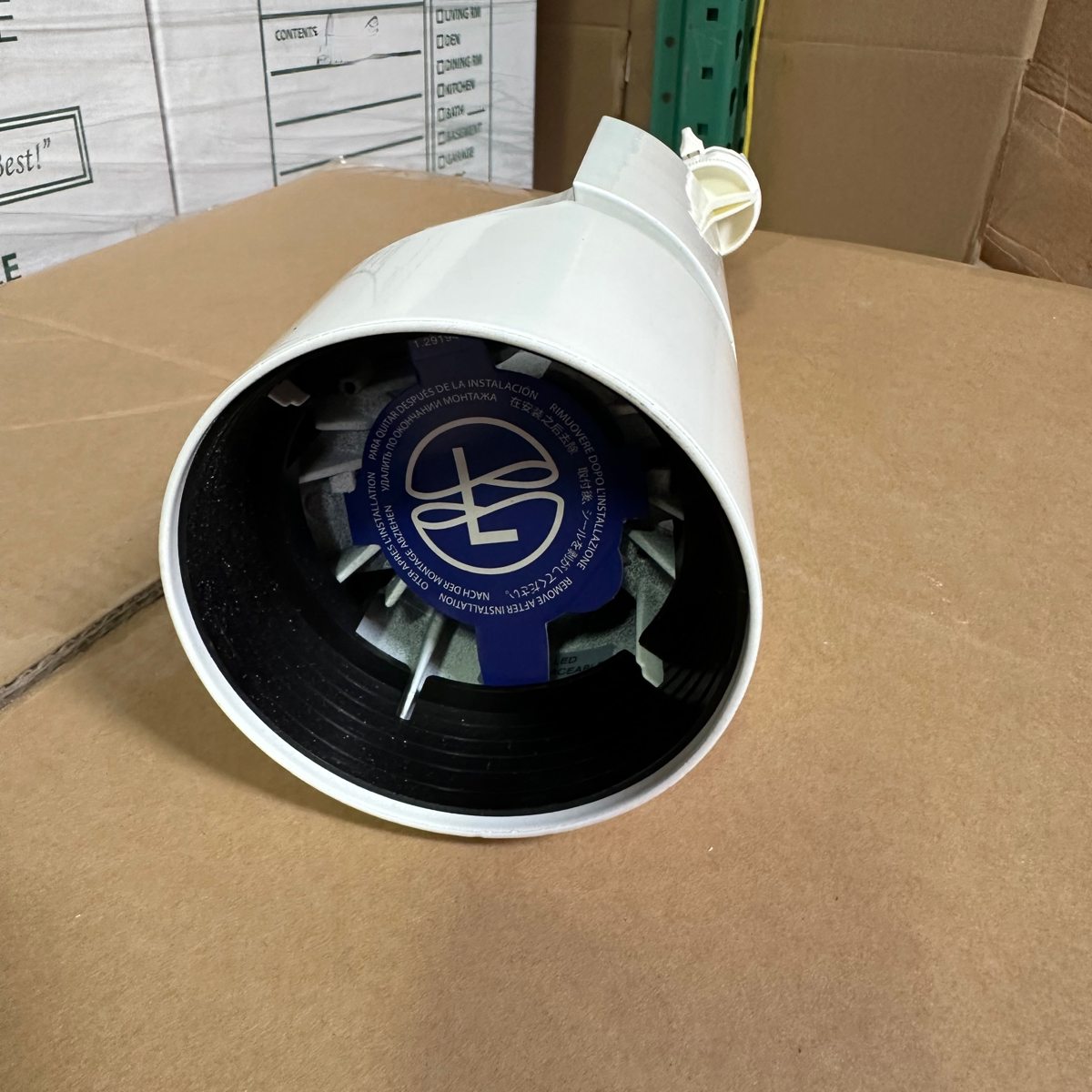 Reggiani Lighting | SunLuce Adjustable Projector Light Track Lighting