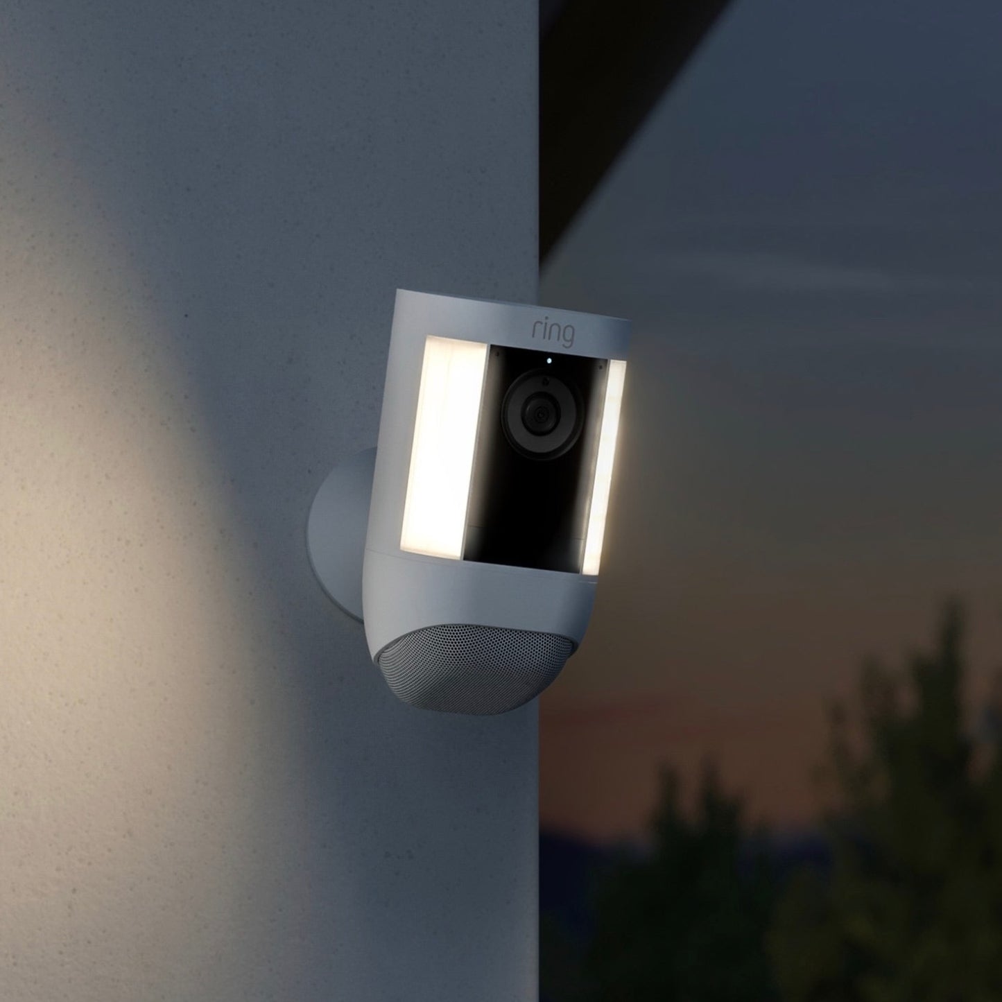 Ring | Spotlight Cam Pro 3D Motion Detect Two-Way Talk Dual-Band Wifi