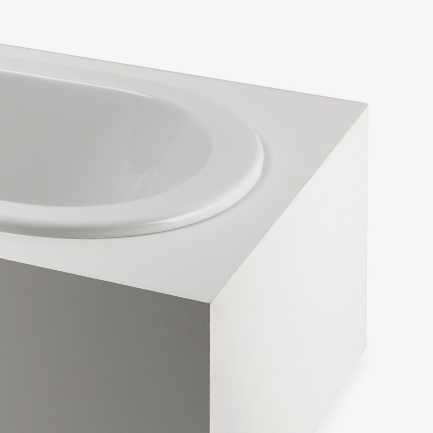 Waterworks | Small Classic Oval Bathtub 72" x 37" x 22" in Glossy White