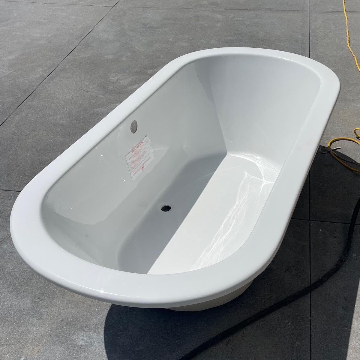 Waterworks | Small Classic Oval Bathtub 72" x 37" x 22" in Glossy White