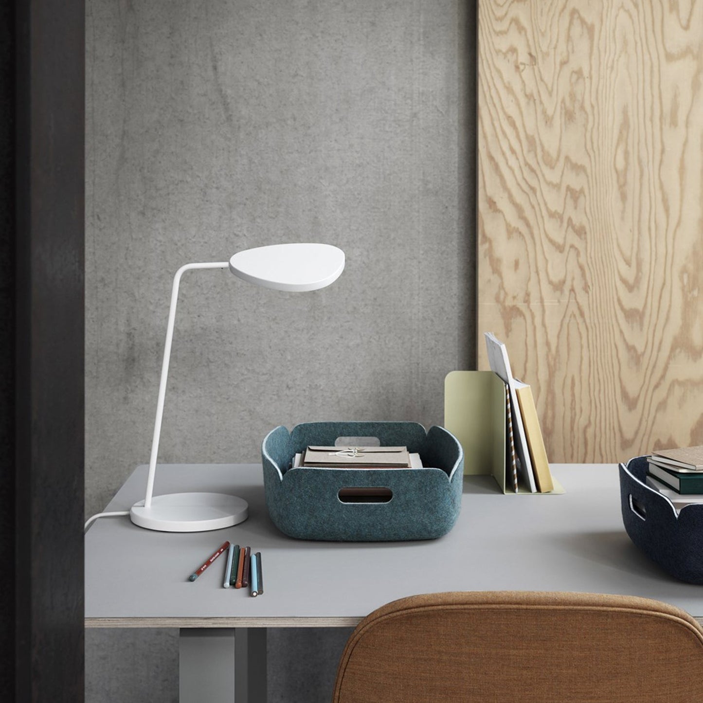 Muuto | Leaf Table Lamp