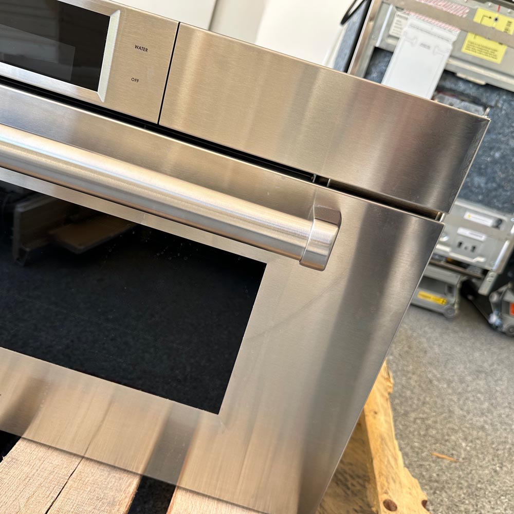 Wolf | 30" M Series Professional Convection Steam Oven