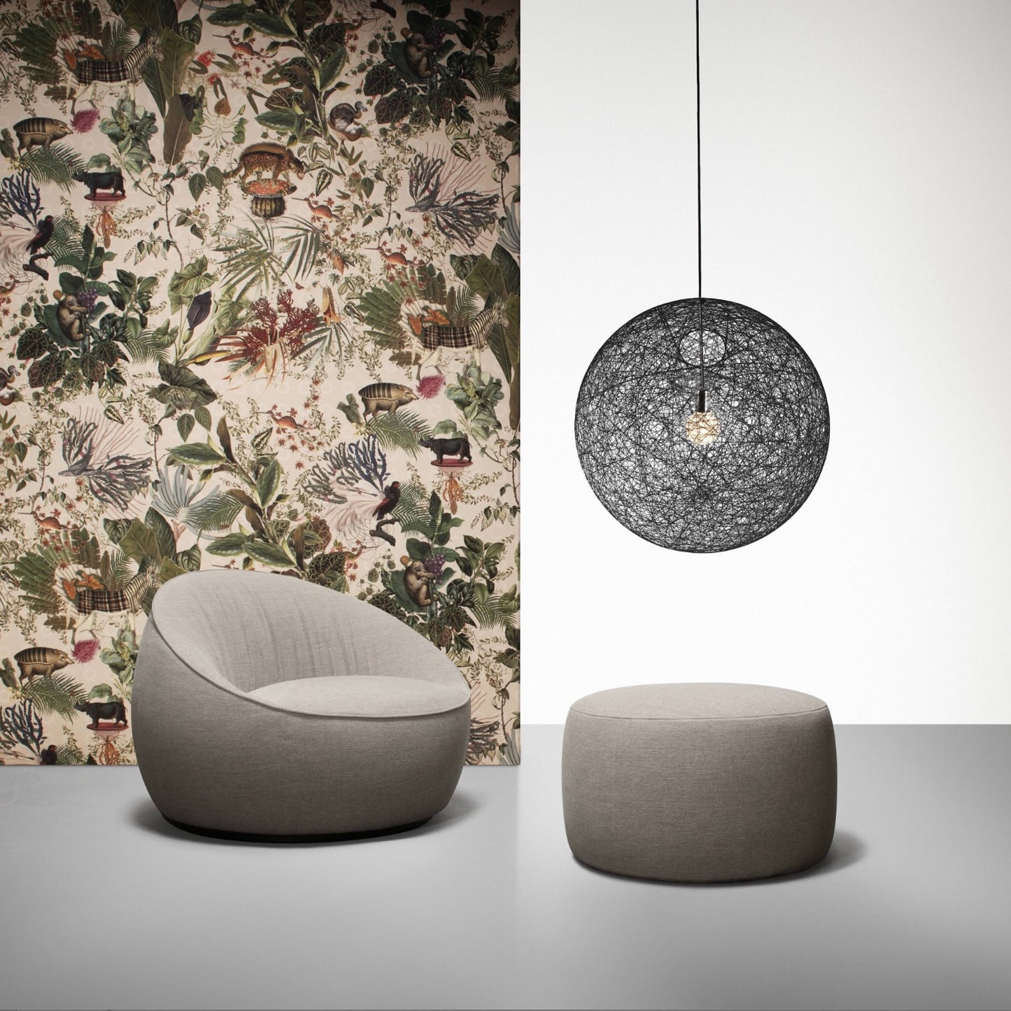 Moooi | Random II Pendant Light - Large Threaded Resin Globe in Black
