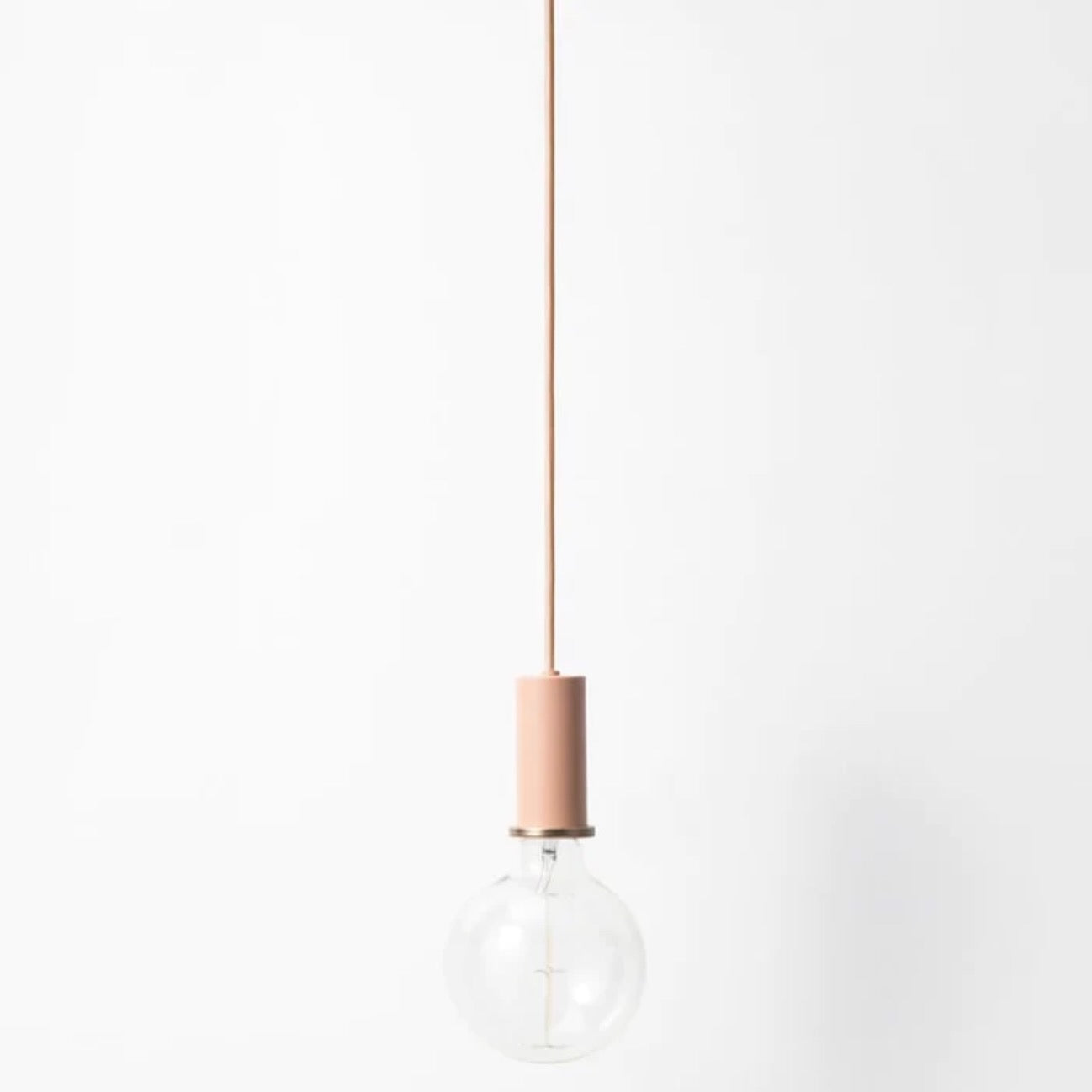 Ferm Living | Socket Pendant Low in Rose