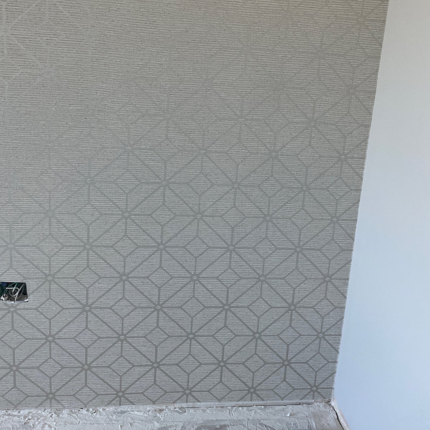 MDC Interior Solutions Thom Filicia Wallcovering Latitude Trellis Putty TFC1019