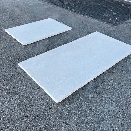 Concrete Collaborative | Trails Grey Ivory Flekk 16x24x3/4 in