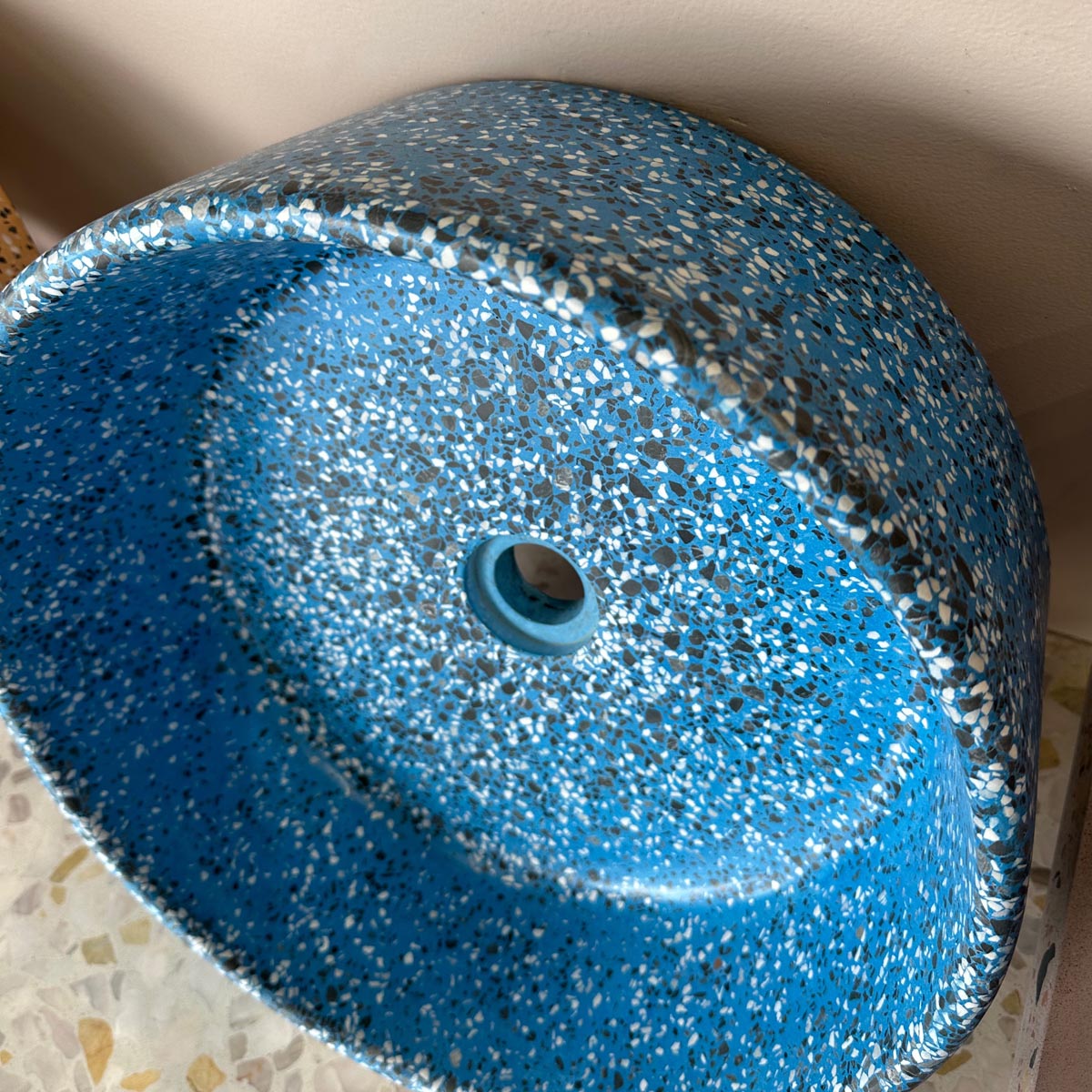 Concrete Collaborative | Concrete Terrazzo Round Sink in Sky Blue, Dark Chip