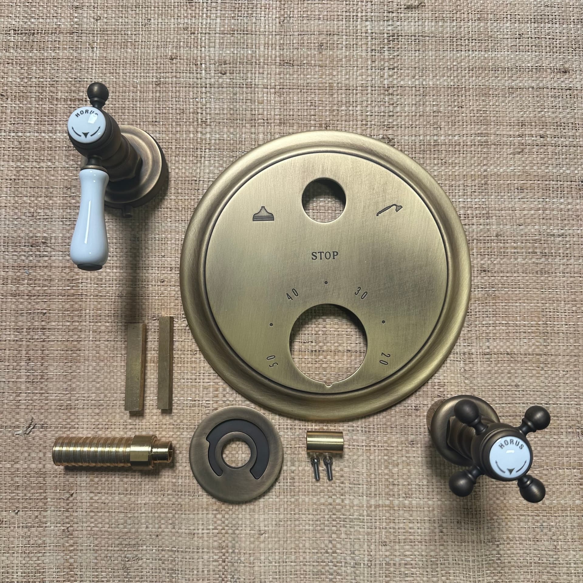 Horus Thermostatic Trim Set in Antique Brass finish