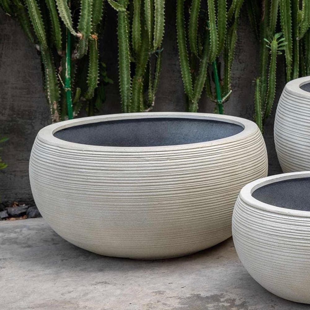 Campania International Exton Bowl Planter in Ivory Lite, medium size, lightweight composite material