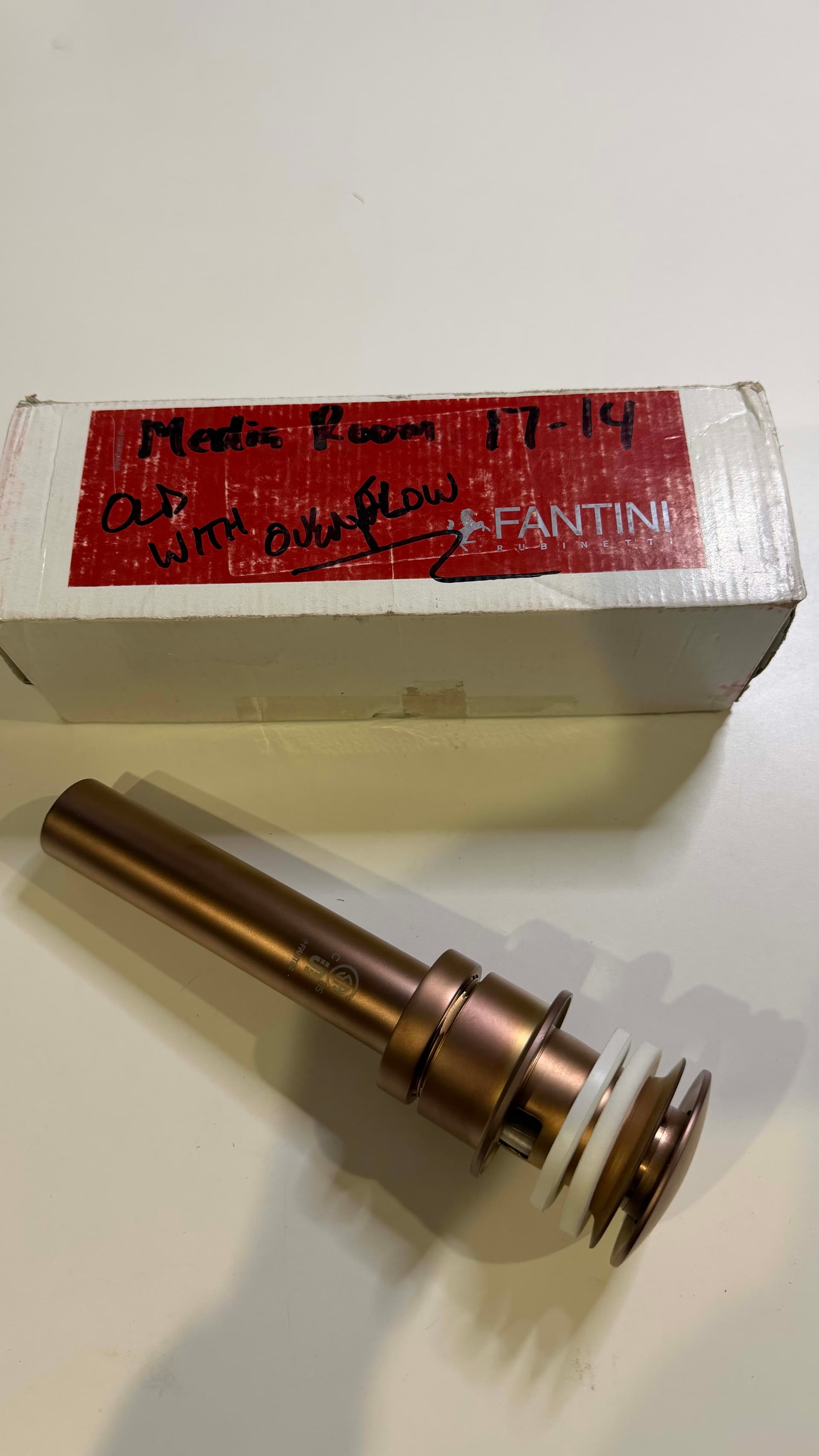 Fantini 1-1/4" Push Up Drain with Overflow in Matte Copper finish