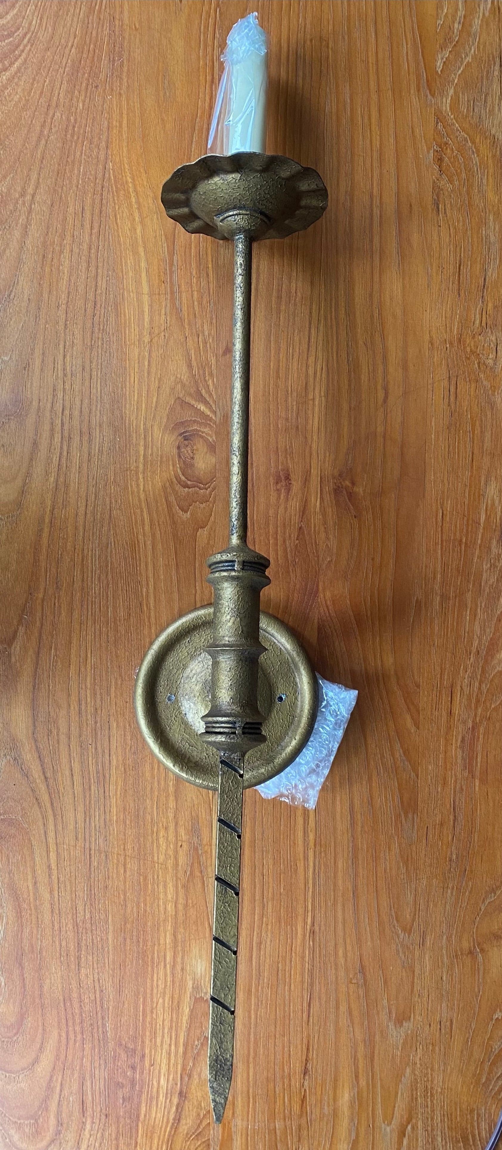 Laura Lee Designs | Single Wall Sconce in Antique Gold - alternate view