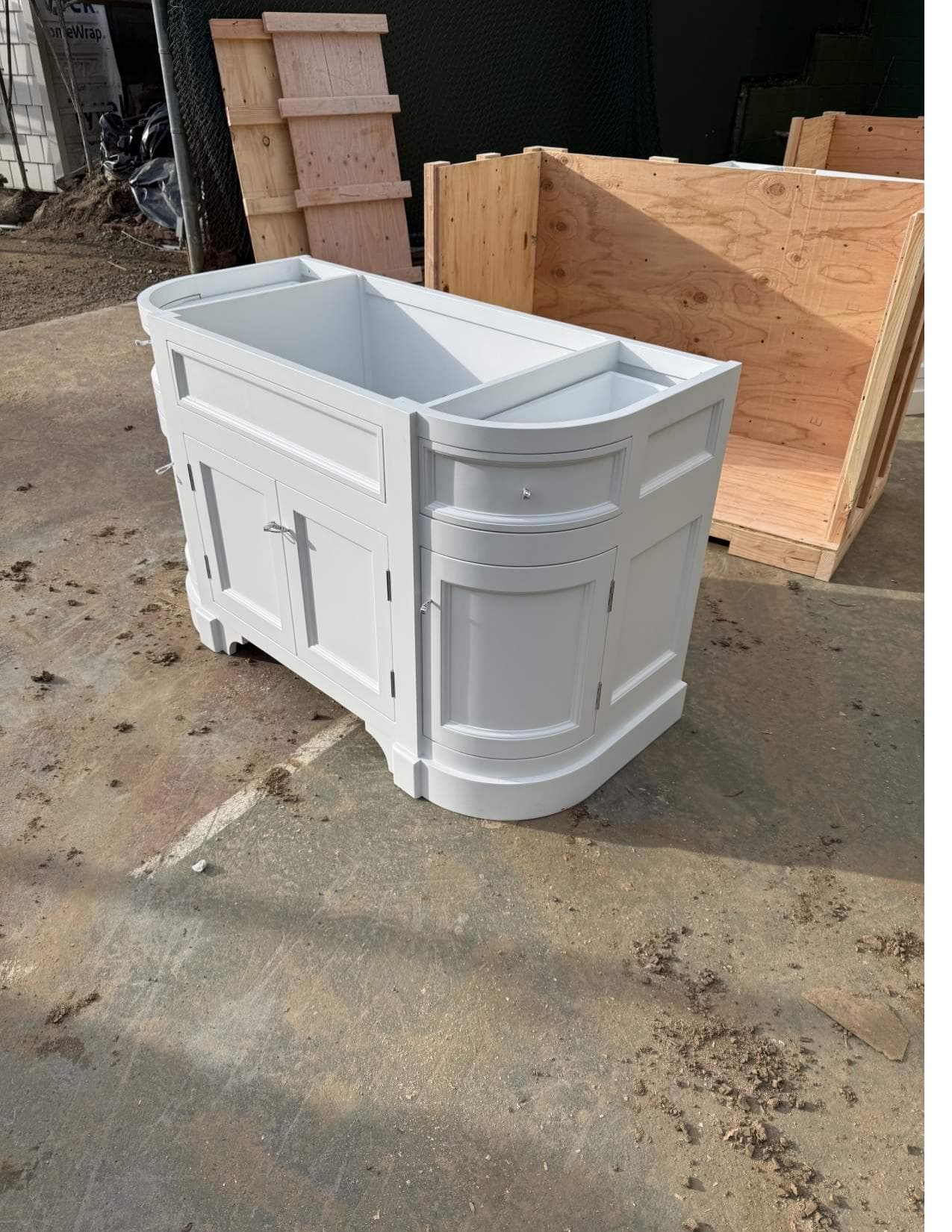 Porter Bathroom | Stratford Mid Vanity 51" - Primed - alternate view