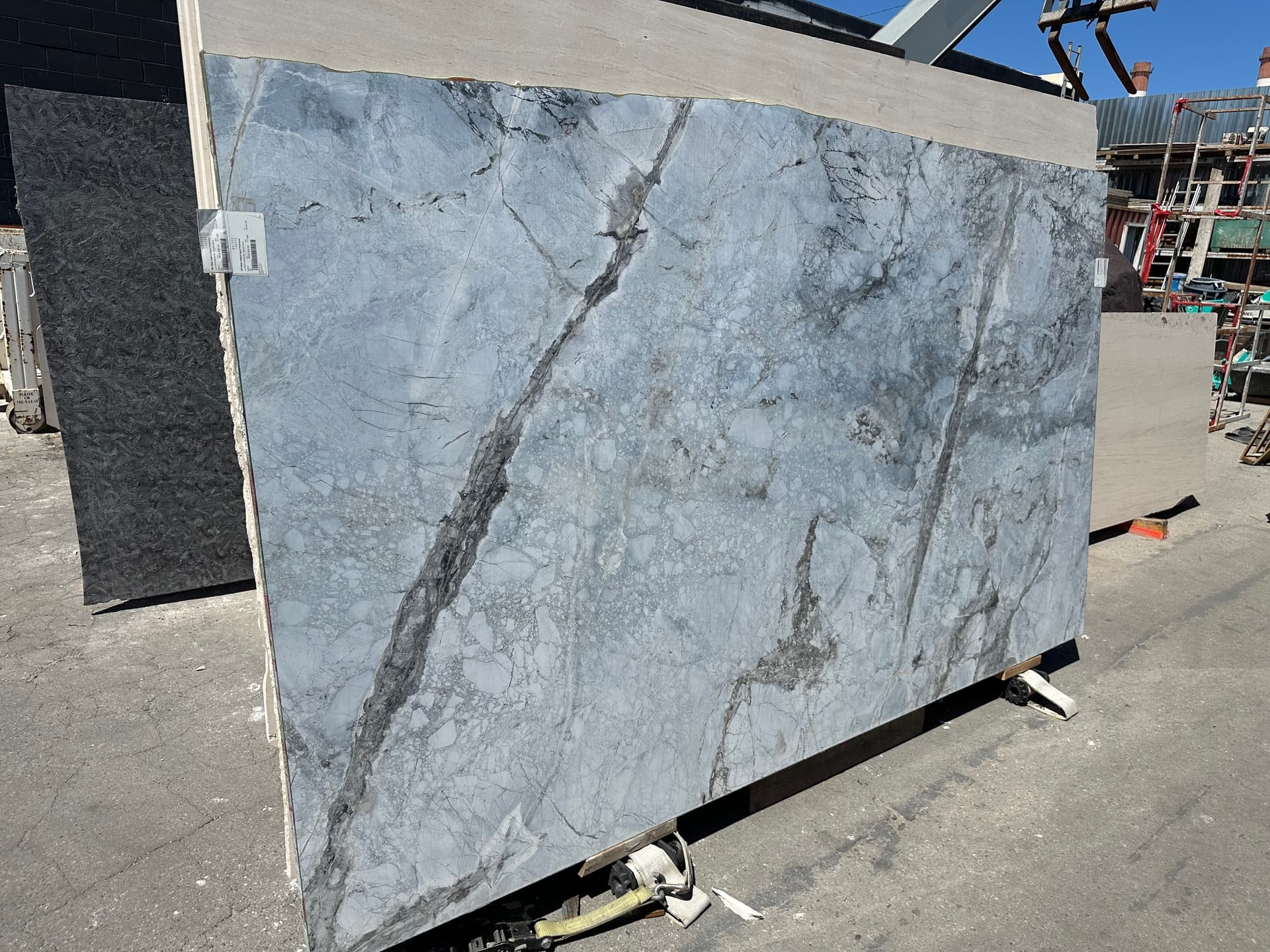 Walker Zanger | 3/4 Slab Natori Azul Marble, Polished - alternate view