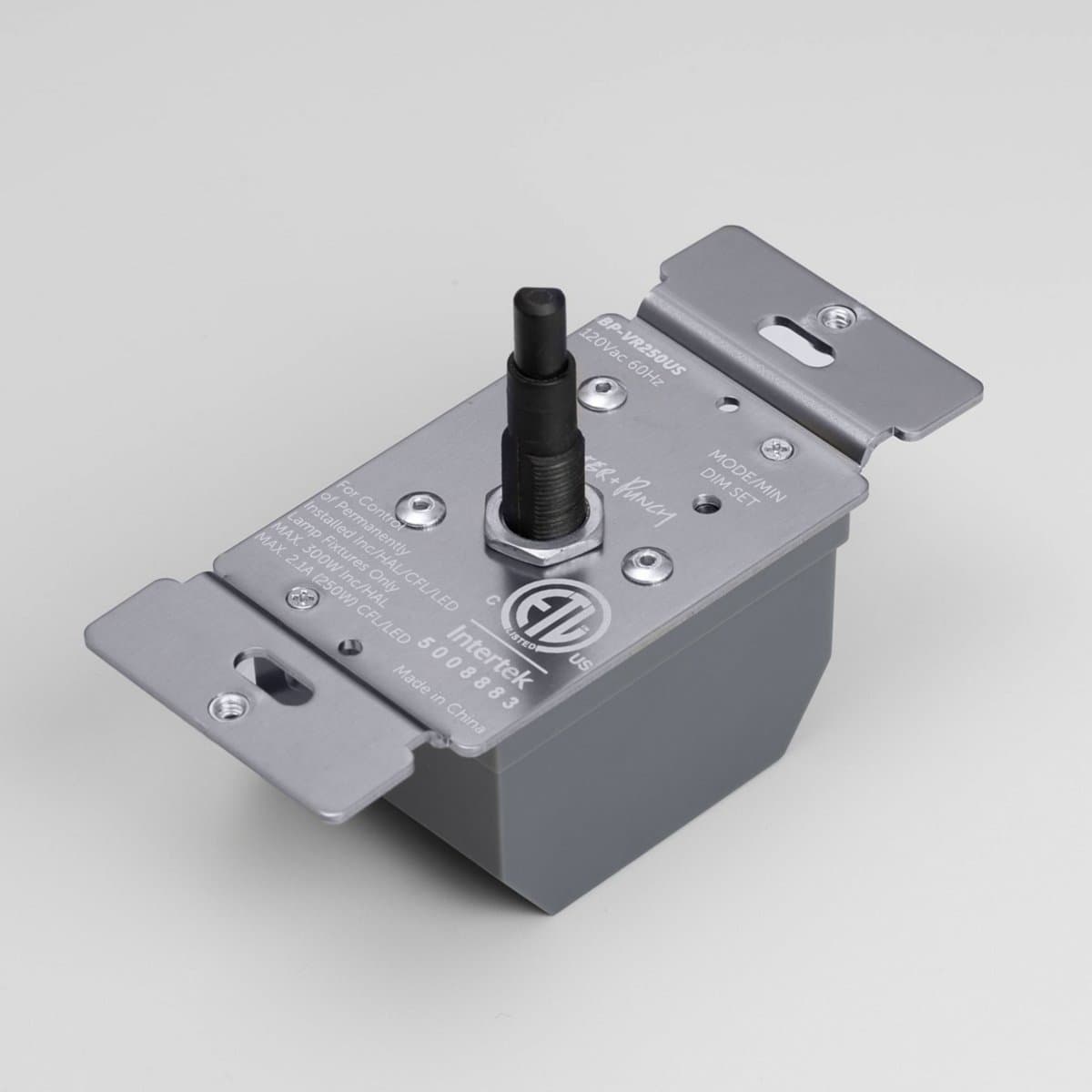 Buster + Punch | 3-Way LED Dimmer Module
