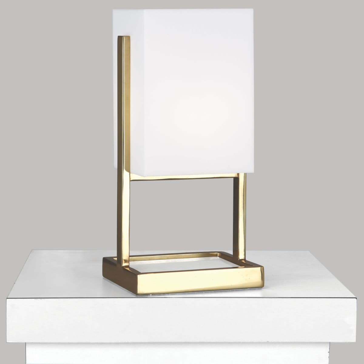 Robert Abbey Nikole Table Lamp — Modern Brass, 13-Inch