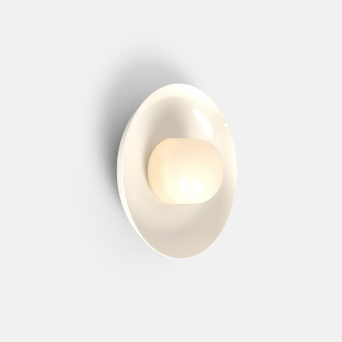 Rbw Hoist Led Wall Sconce — Cream, Medium