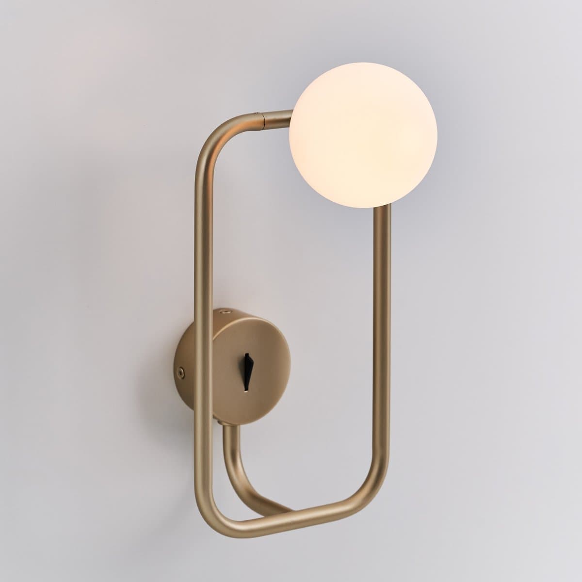 Seed Design | Sircle Wall Sconce — Champagne Gold