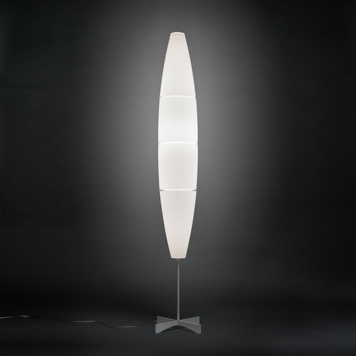 Foscarini Havana Floor Lamp — Aluminum, White