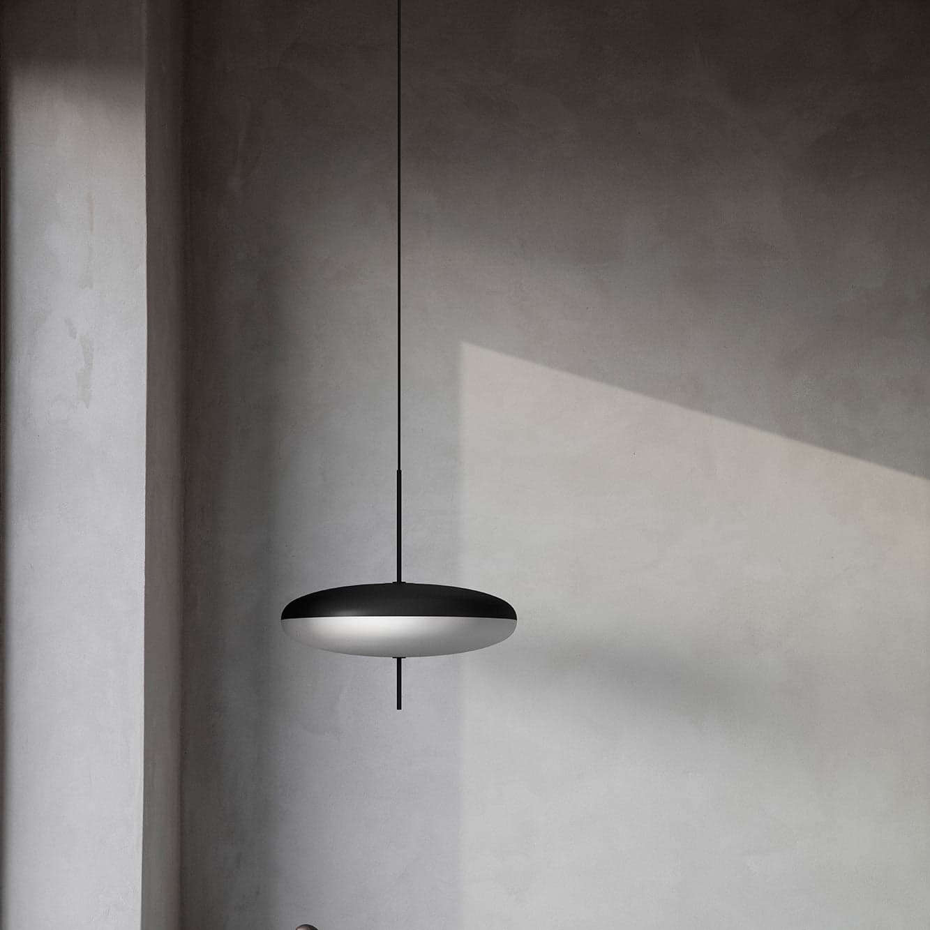 Astep Model 2056 Suspension Lamp by Gino Sarfatti in black, white, and black