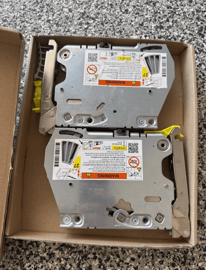 Blum Aventos Hk Cabinet Stay-Lift Mechanism Set 20K2700.N5 – Pair