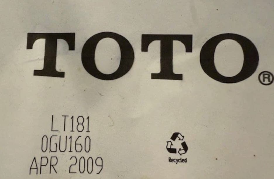 Toto LT181 White Oval Undermount Bathroom Sink – New Open Box – Never Used