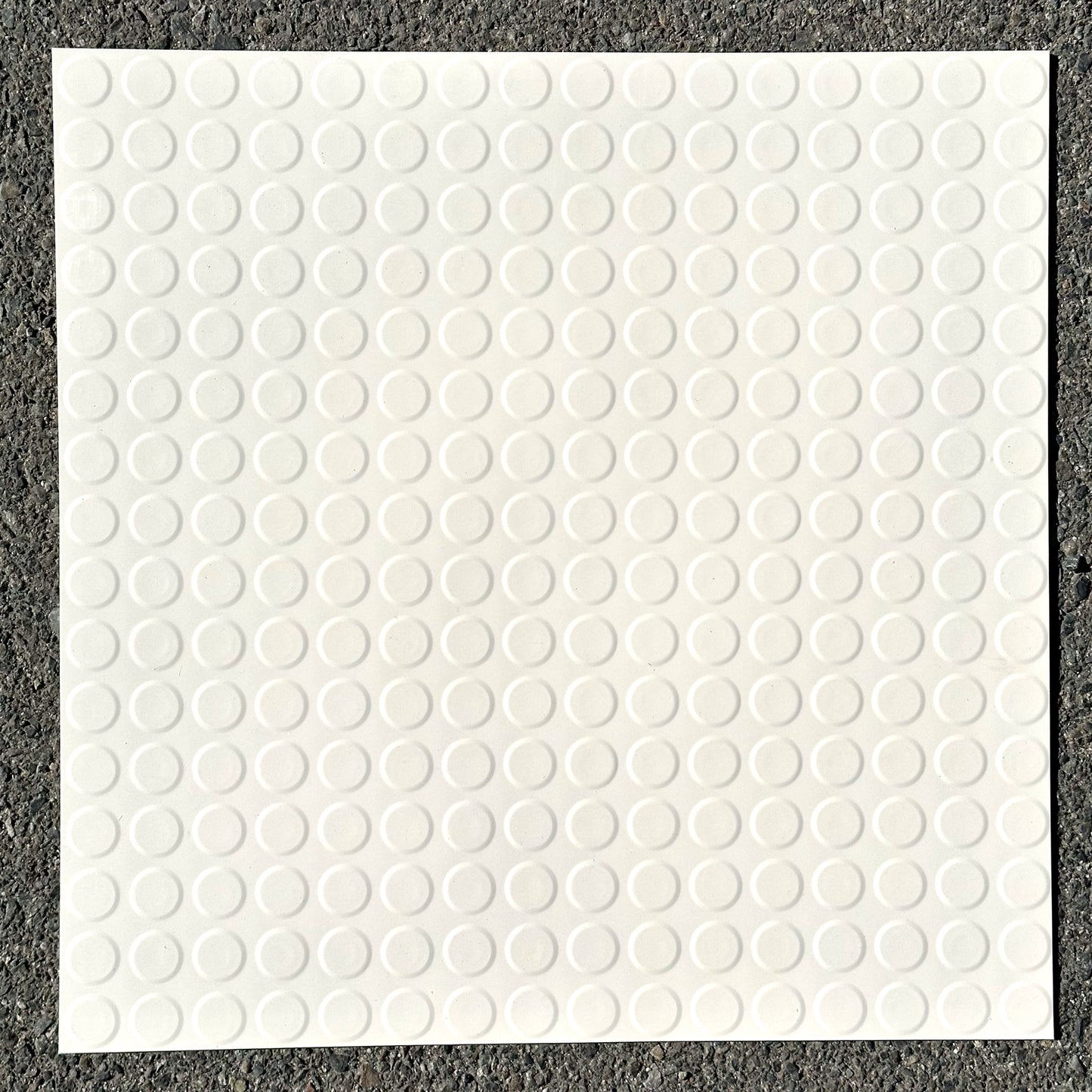 Tarkett | Johnsonite Solid Color Rubber Raised Round 24x24 Tile White