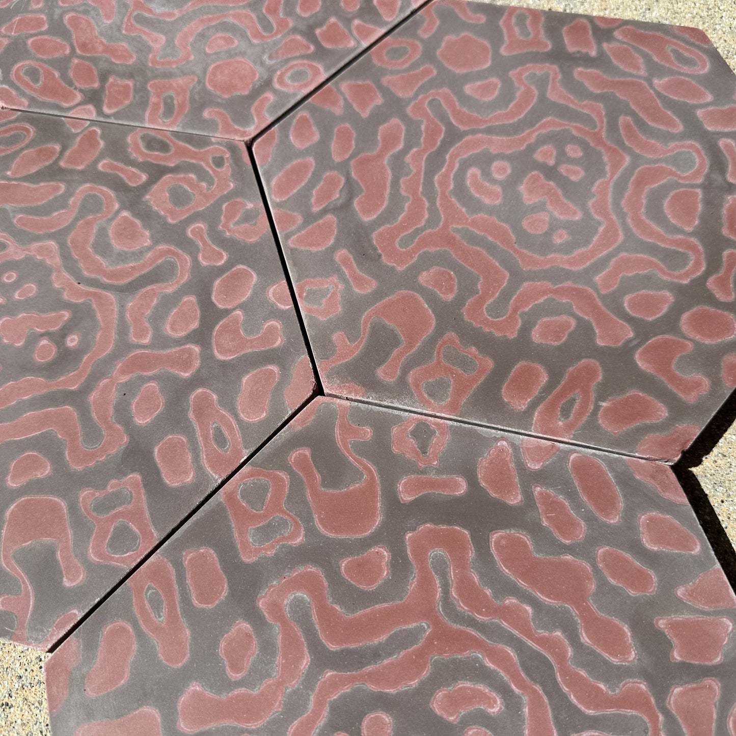 Tesselle | Bambarri Firebrand 9"x8" Hexagonal Cement Tile