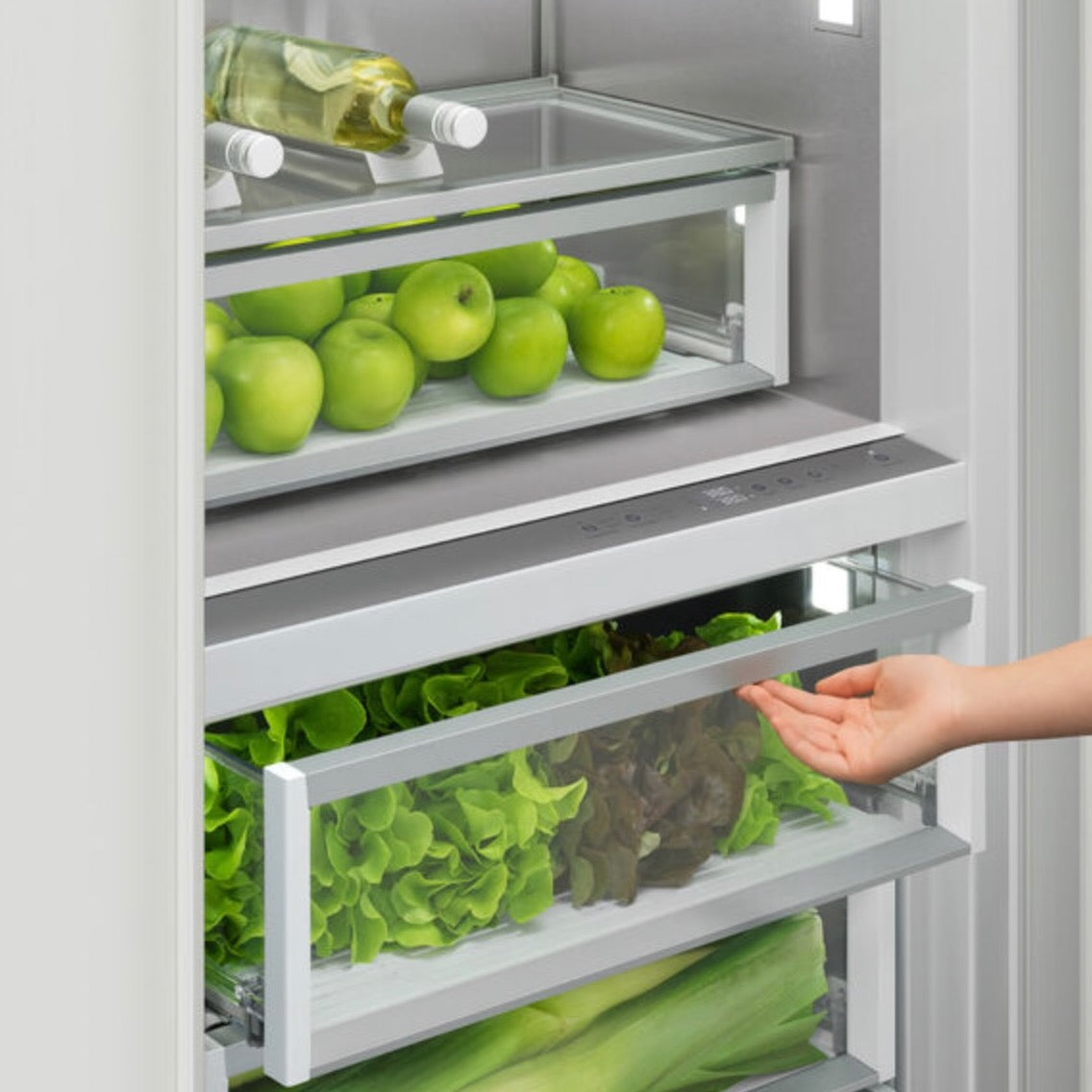 Fisher & Paykel | 30" Series 11 Integrated Column Refrigerator, Panel Ready