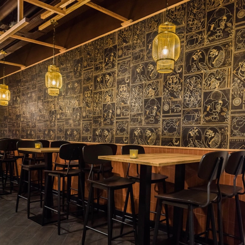 Memento Moooi Wallcovering | MO4040 Golden Tiger in Ebony