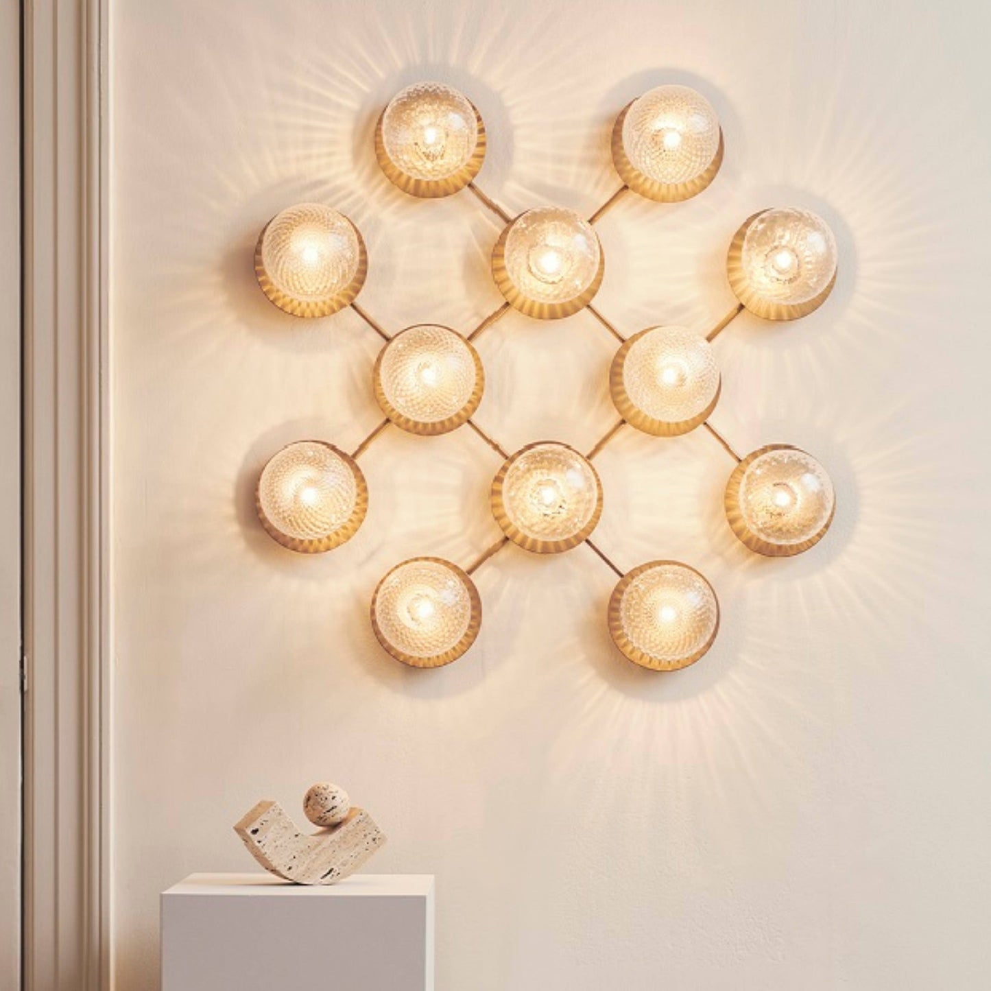 Nuura | Liila 1 Wall + Ceiling Lamp, Large - Nordic Gold/Optic Clear