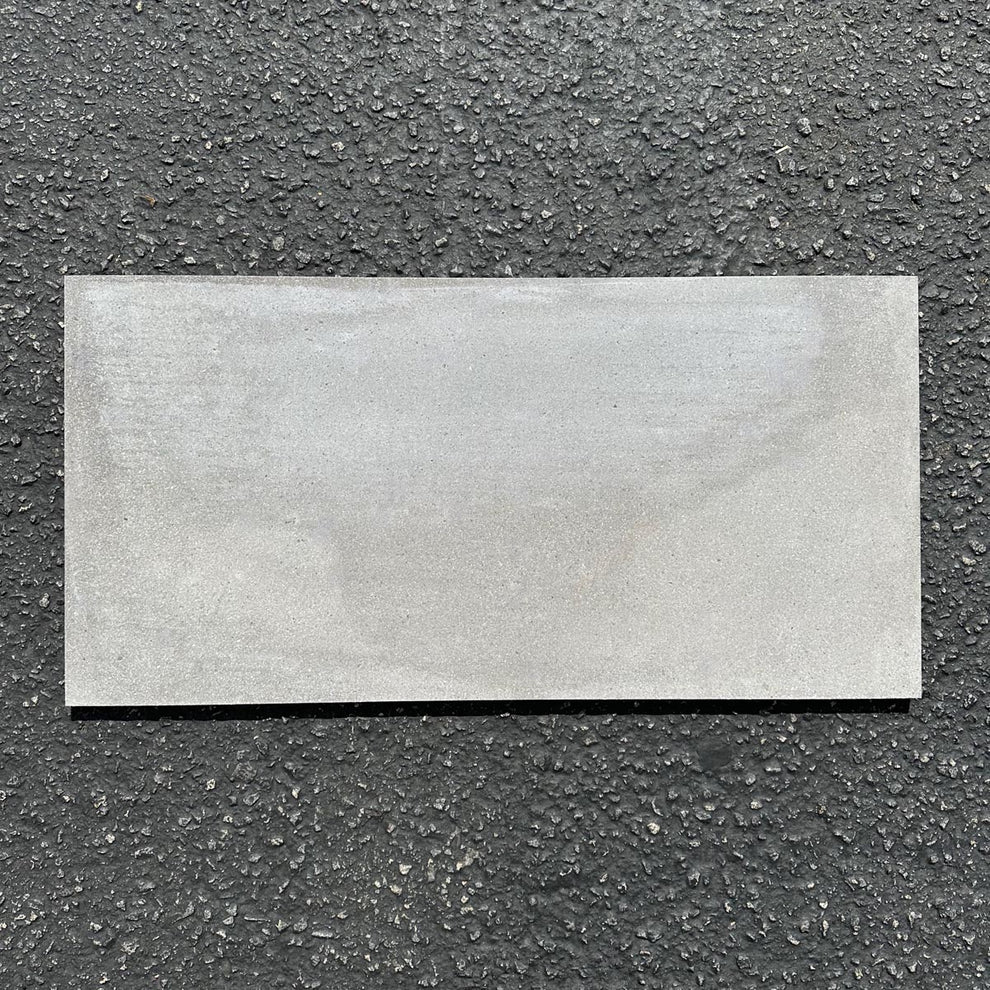 Concrete Collaborative Trails Fossil Flekk 18x36 Tile unbuilt