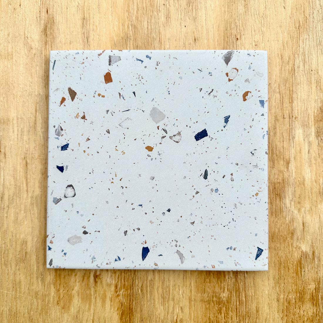 WOW Design | Color Drops Off White Tile 7"x7"