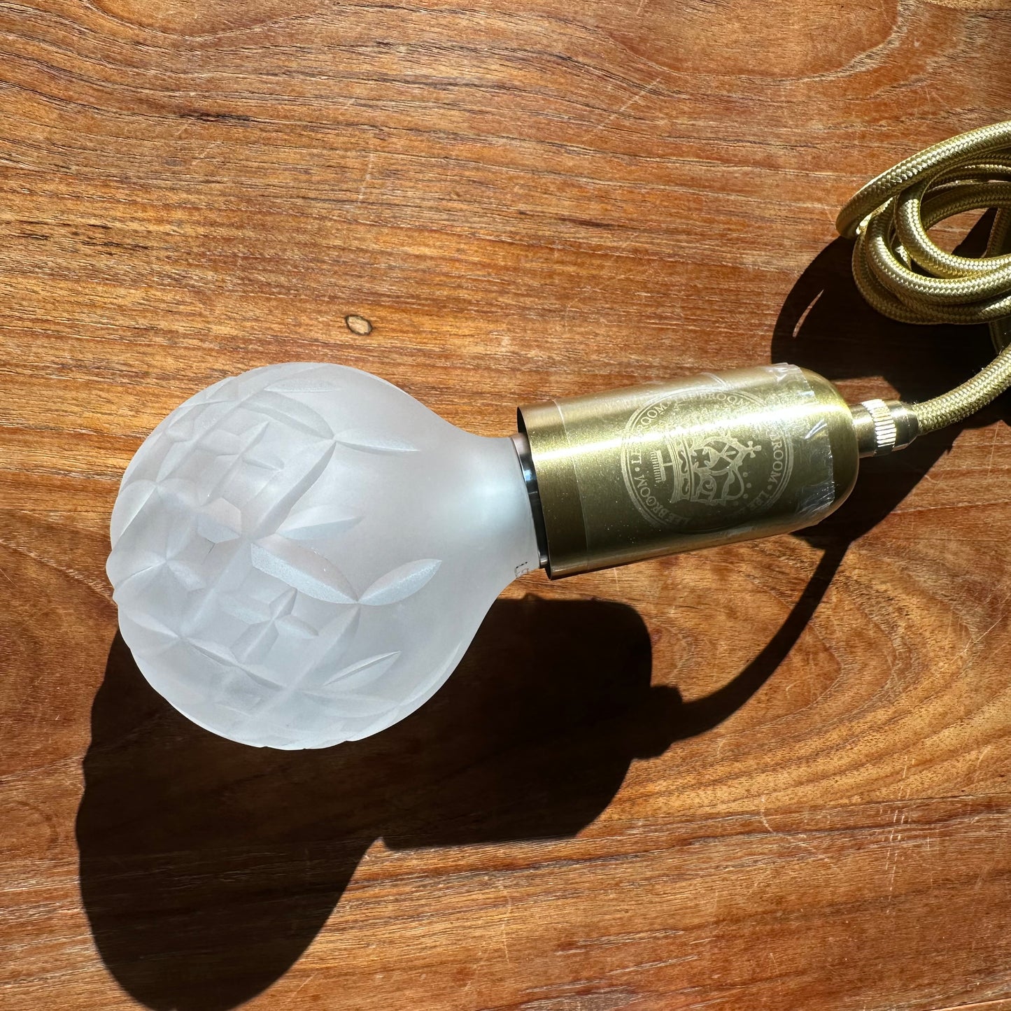 Lee Broom | Crystal Bulb LED & Mini Pendant Clear in Brushed Brass