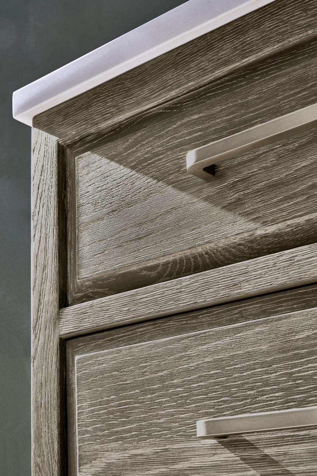 Robern | Chestnut Hill Vanity 60x34x23 in Lgt Gray Oak Oak w Brush Pewter No Top