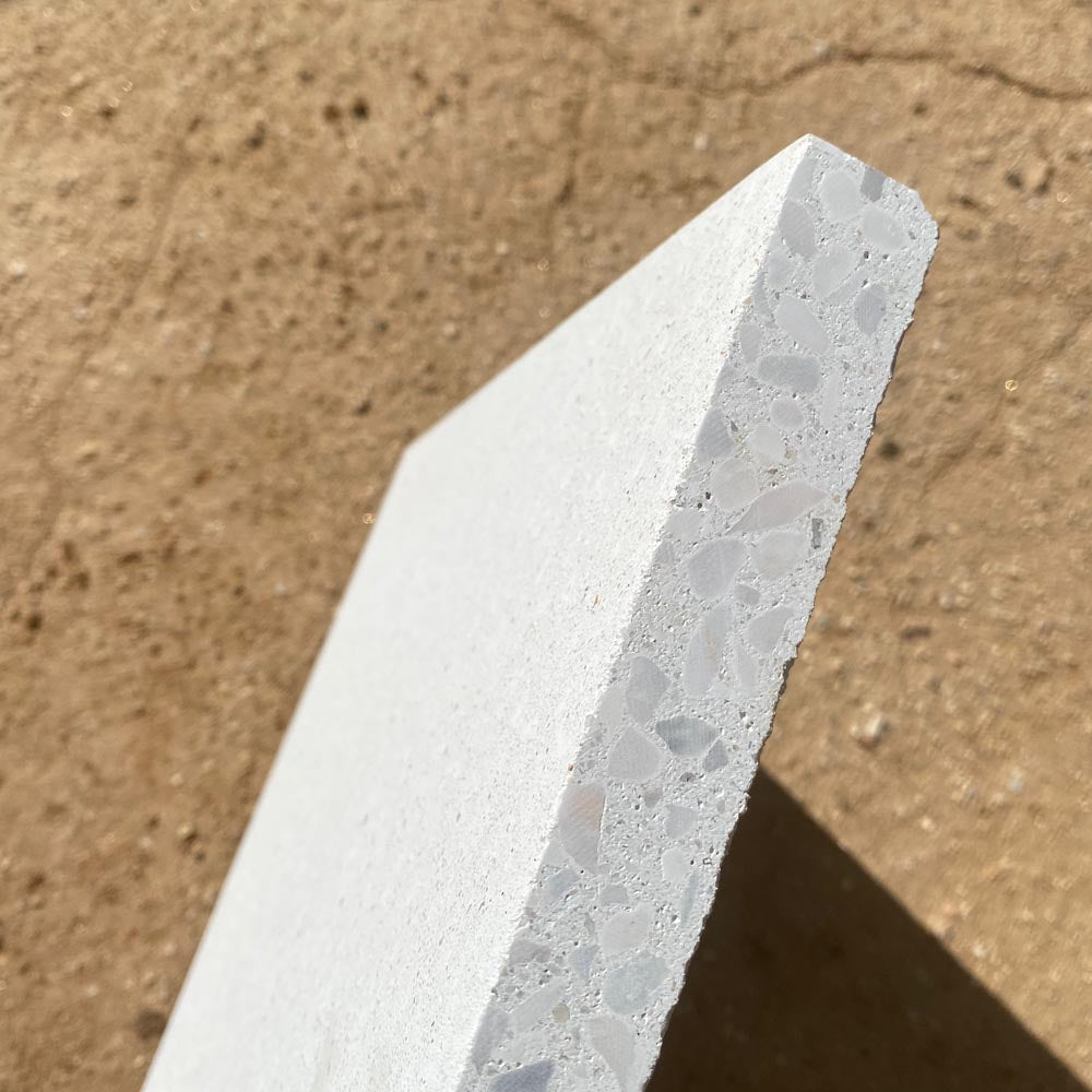 Concrete Collaborative | Trails Alabaster Marble Chip Flekk 12"x12"x1"