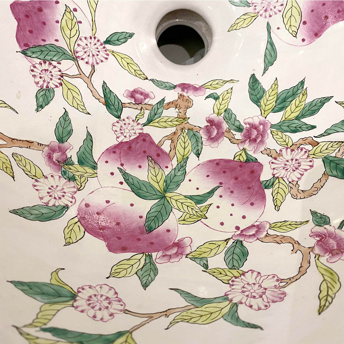 QII London | Peach Tree Basin