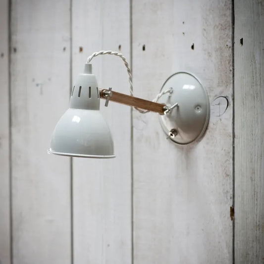 Garden Trading Co. | Oak Bermondsey Indoor Wall Light