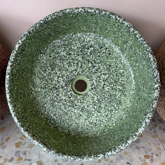 Concrete Collaborative | Concrete Terrazzo Round Sink in Emerald, Dark Chip